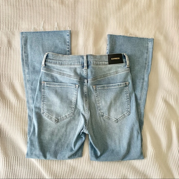 | express • distressed cropped flare hi rise denim jeans | - Picture 11 of 14